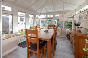 Conservatory/Dining Room- click for photo gallery